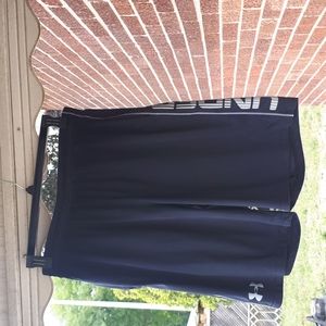 Under Armour shorts Youth L